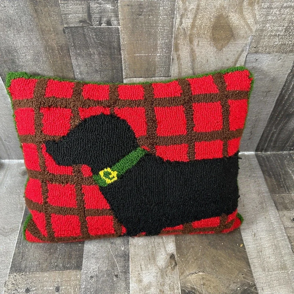 Dachshund Pillow Martha‎ Stewart Collection Red 11”x17” Dog Cute Adorable Throw